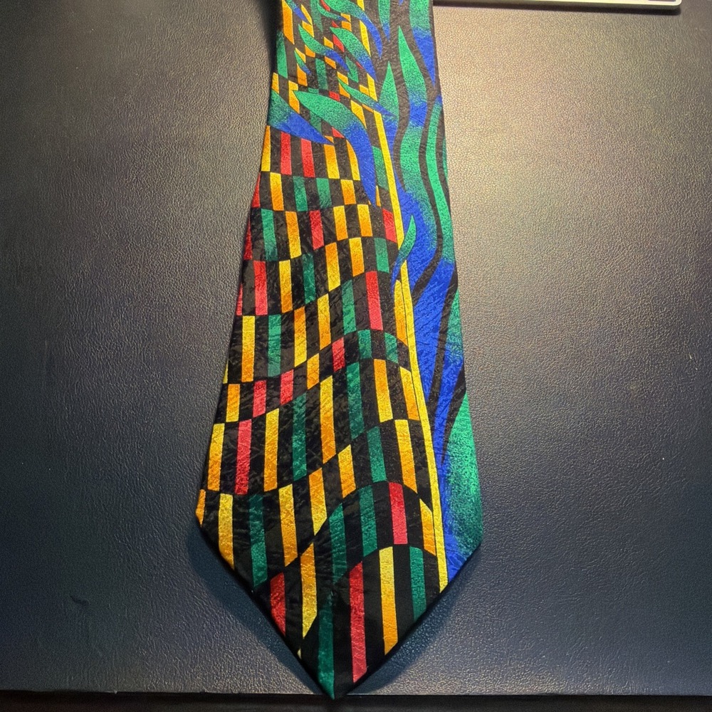 RUSH LIMBAUGH No Boundaries Men's Silk Necktie USA Stained Glass Pattern 60"